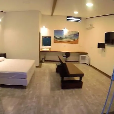 Green Lodge-2